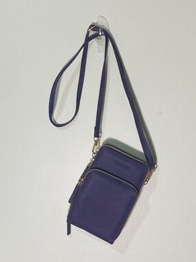 LIKE NEW Forever Young “Originally From Korea” Purple Women's Crossbody Wallet